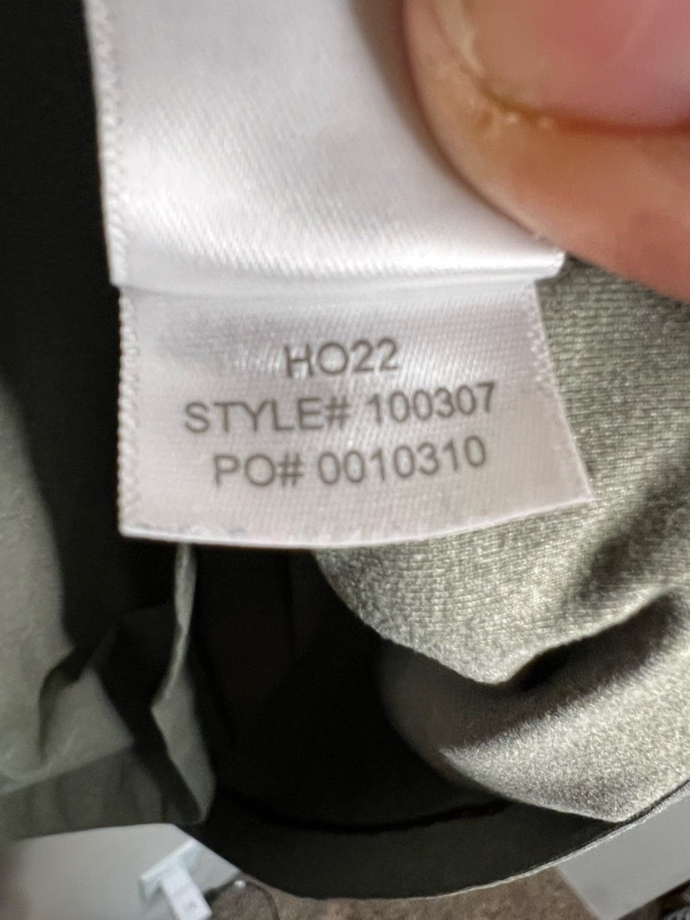 Rhone The Reign Olive Green Performance Long-Sleeve T-Shirt - Picture 8 of 9